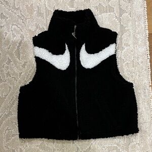Nike Black Fleece Vest
